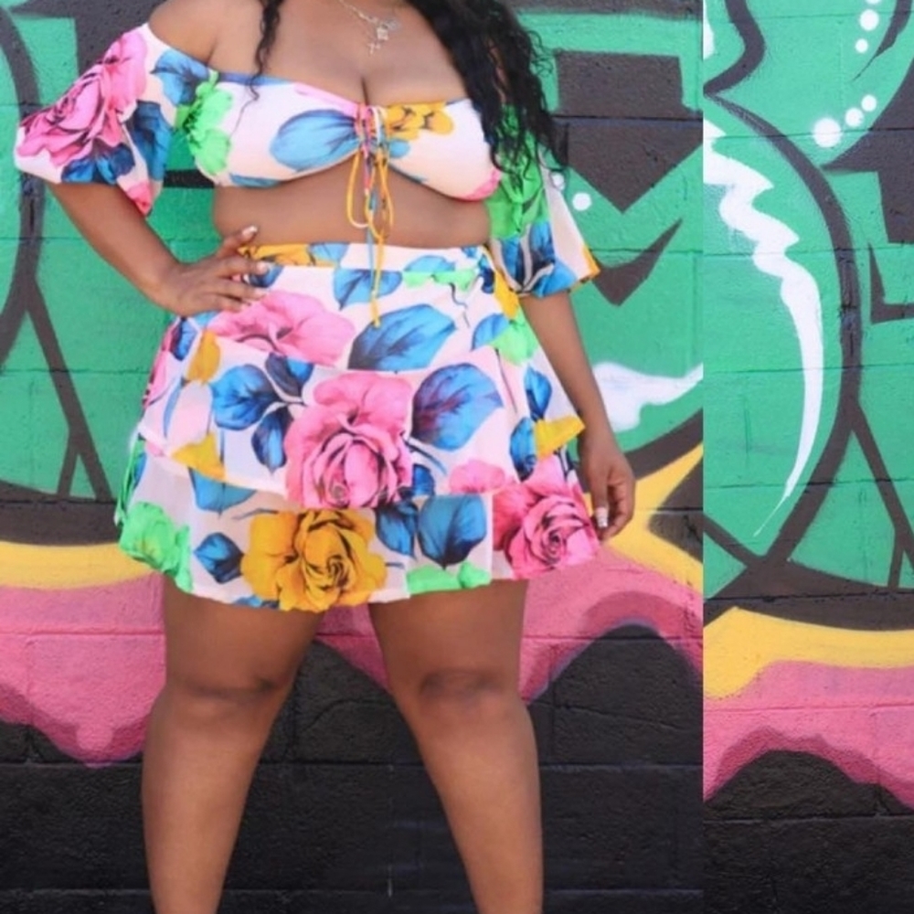 Crop top skirt set